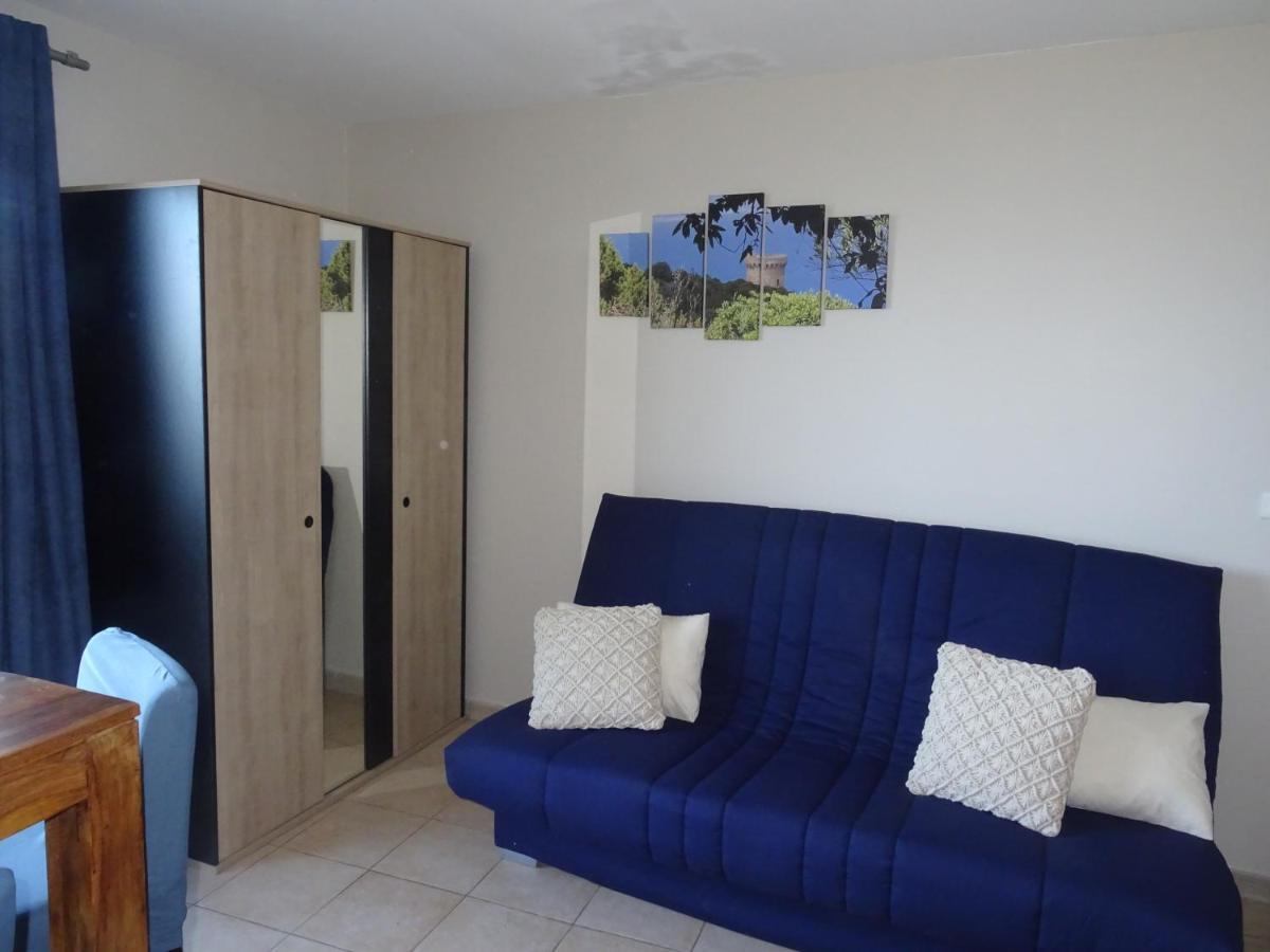 Alba Rossa Magnifique Vue Mer, Piscine , Clim Apartamento *